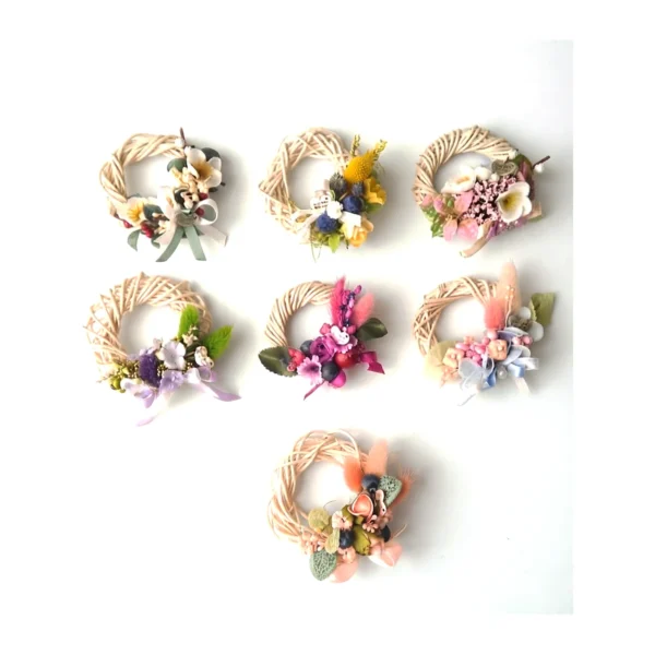 Decorative Rings AR02: miniature decorative rings woven from pale natural twigs