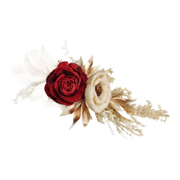 Rose – Grass – Fan AR11: a horizontal floral spray pairing a deep red sola rose with a cream open-faced sola bloom