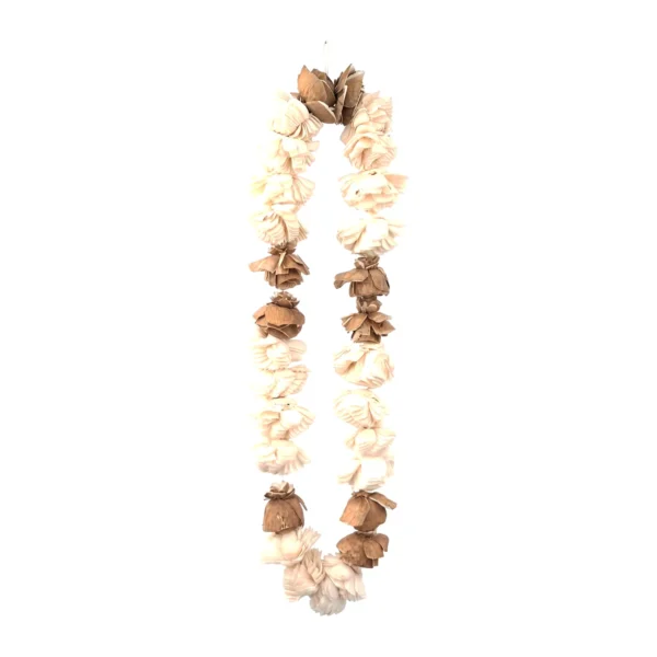 Arrangement AR49: a looped sola flower garland