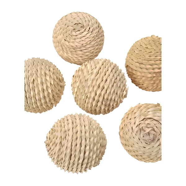Palm Chain Ball HM01: a handmade décor ball wrapped in coiled, twisted palm-leaf strands in natural beige