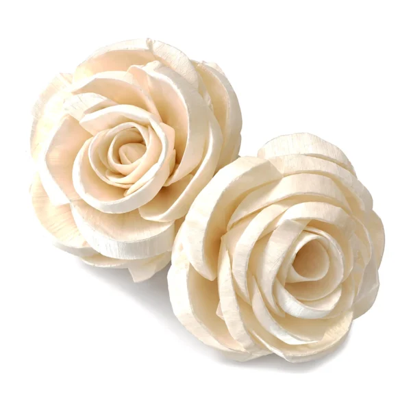Sola Roma Rose SO28: a classic, deep-cupped sola rose with rounded petals curling back at the edges around a high spiral centre